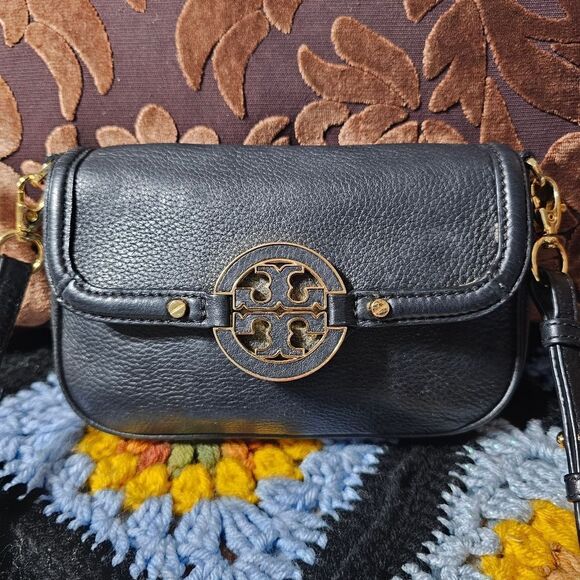 Tory Burch Black Crossbody Bag with Gold Accents - Picture 2 of 8